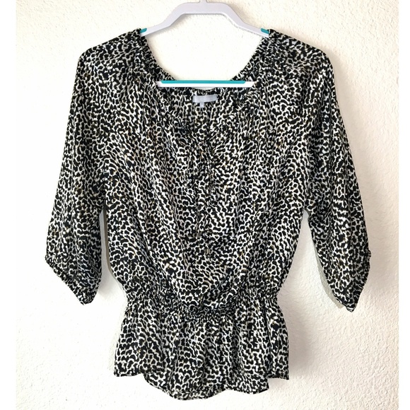 Violet & Claire Tops - Violet & Claire Animal Print Top 3/4 Sleeves